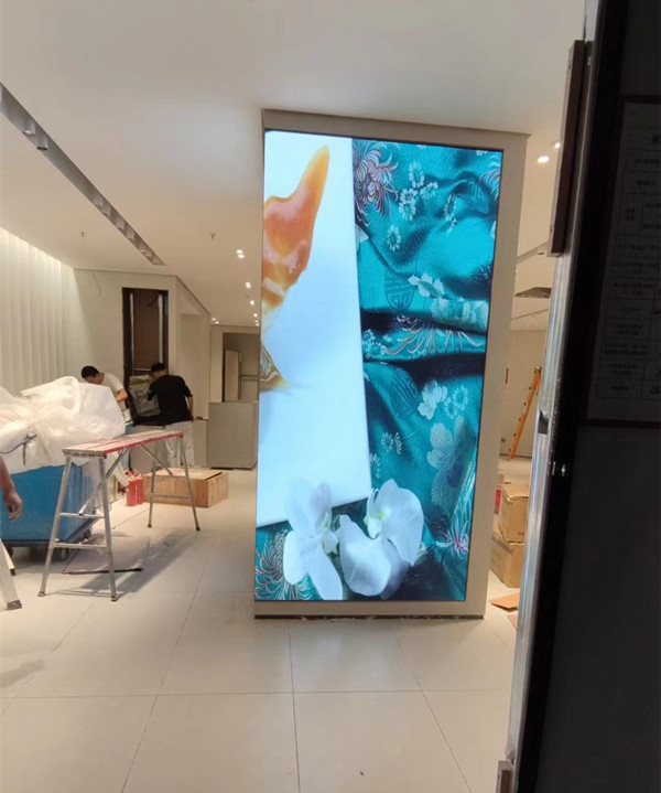 广西商场门店转角LED显示屏